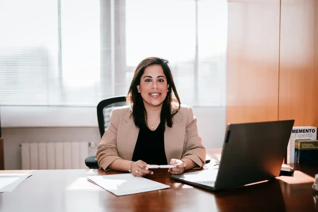 immigration lawyer barcelona