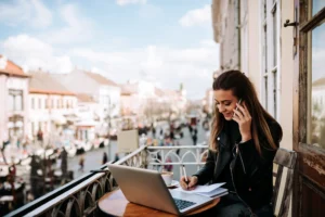 Living in Spain while freelancing how to stay legally as a freelancer